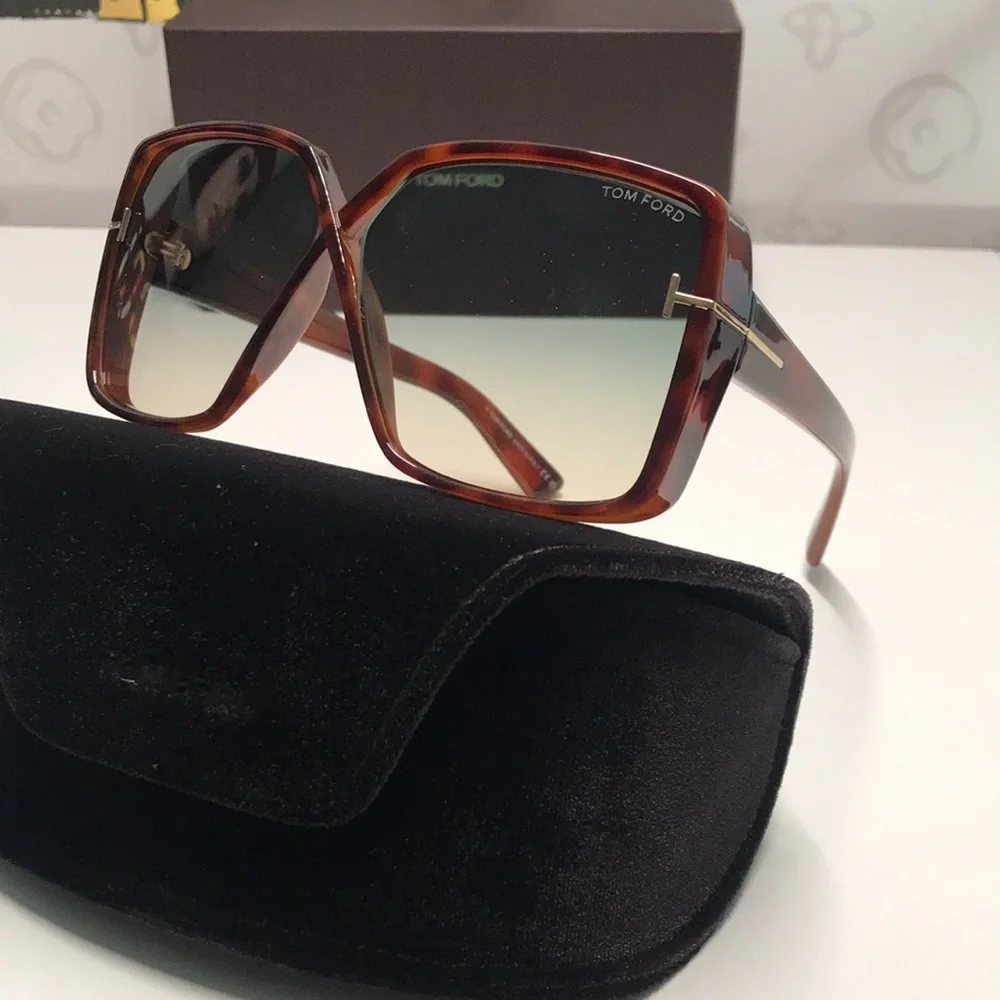 New Authentic Tom Ford Women's Gradient Brown Sunglasses TF1117 53p